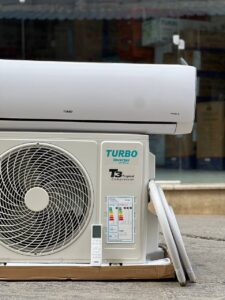 کولر گازی 18000 توربو اینورتر ژاپن T3 گازی R410 مدل DC-18TBINV