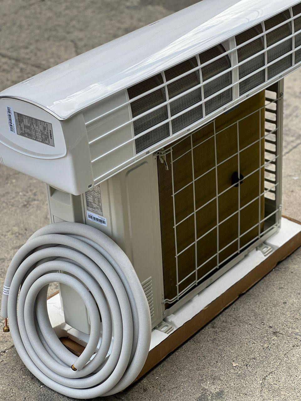 کولر گازی 18000 توربو اینورتر ژاپن T3 گازی R410 مدل DC-18TBINV کولر گازی 18000 توربو اینورتر ژاپن T3 گازی R410 مدل DC-18TBINV