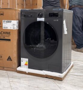 ماشین لباسشویی دودی ال جی 9 کیلویی درب فضایی WY1409MVP