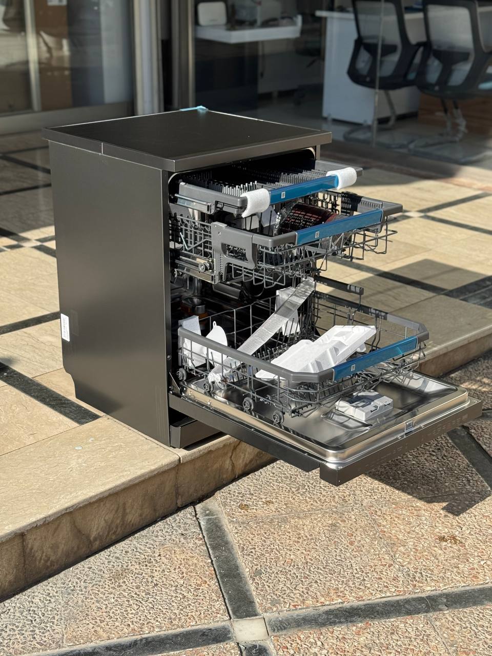 ماشین ظرفشویی ال جی 287 دودی 14 نفره مدل DFC287HMS ماشین ظرفشویی ال جی 287 دودی 14 نفره مدل DFC287HMS